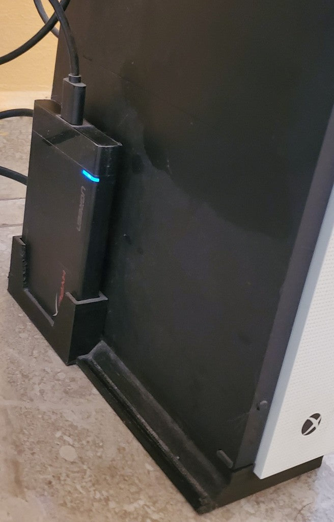 Xbox One S vertikalt och hårddiskstativ