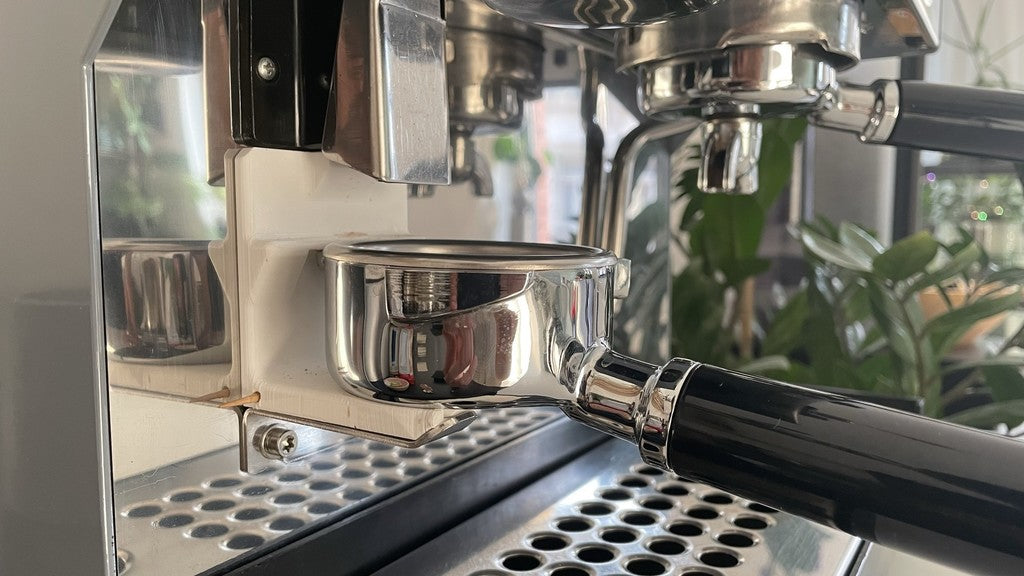 Quickmill 02835 - Adapterhållare för kvarn för bottenlösa portafilter
