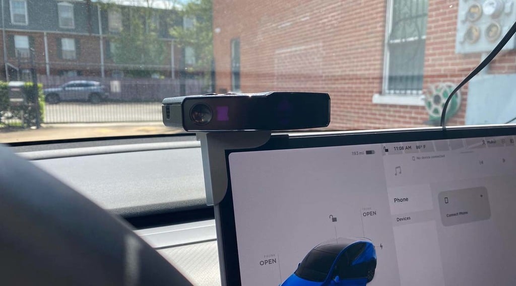 Beslag til Tesla Model Y Centerskærm