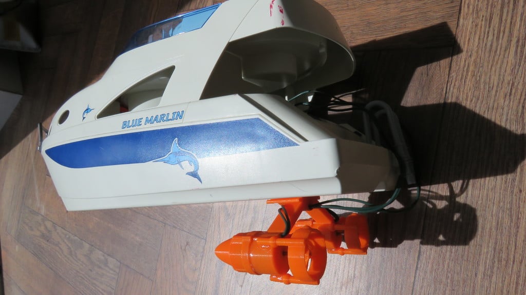Playmobil-båt med dubbel motorpod