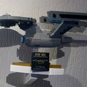 Vägghållare för BlueBrixx Star Trek-modeller