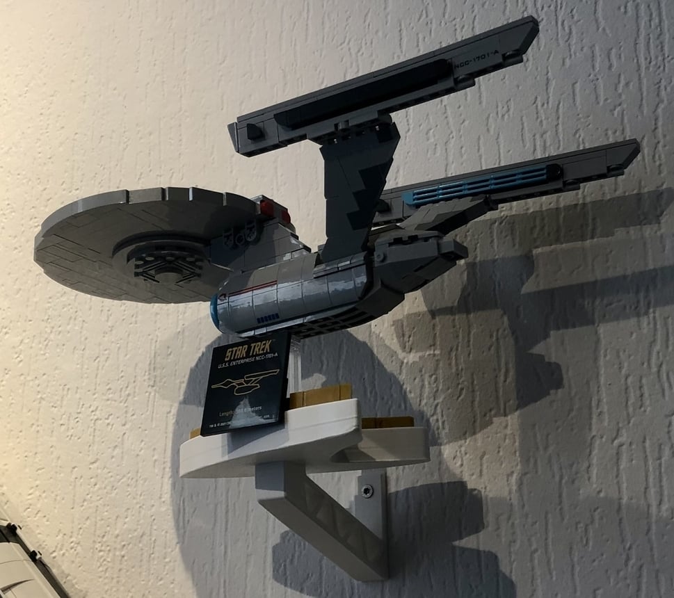 Vägghållare för BlueBrixx Star Trek-modeller