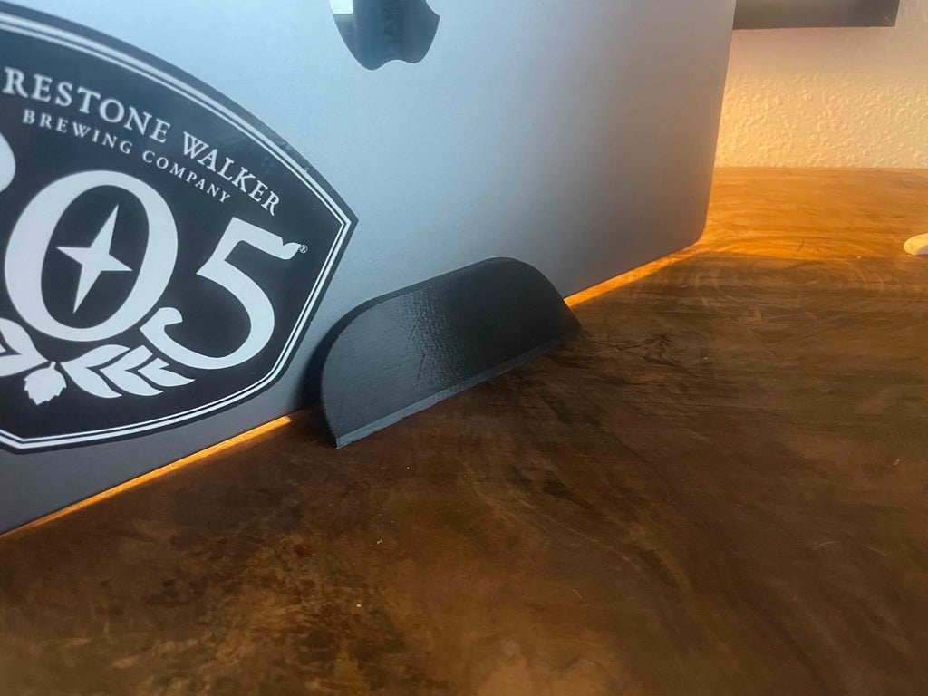Vertikalt stativ för M1 2021 16" MacBook Pro
