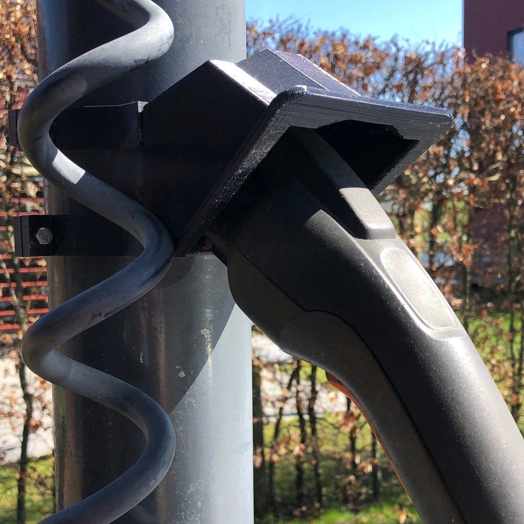 Mennekes typ 1 laddkabelhållare för vägg/stolpe (110mm bilportstolpe)