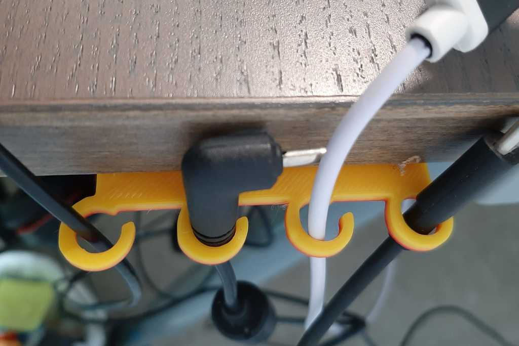 Kabelorganisator för skrivbord
