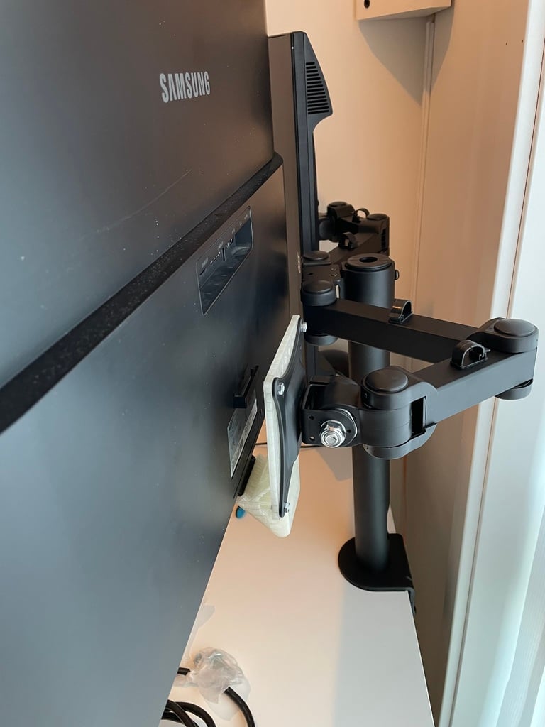 Vesa-fäste för Samsung U28D590D