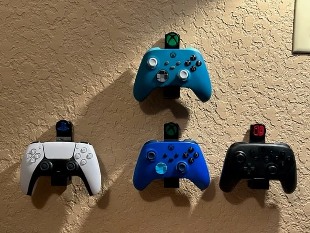 Vägghållare för handkontroll - Xbox, PlayStation, Nintendo Switch