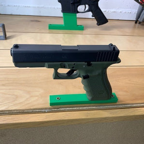 Glock 17 Väggfäste med Låsmekanism