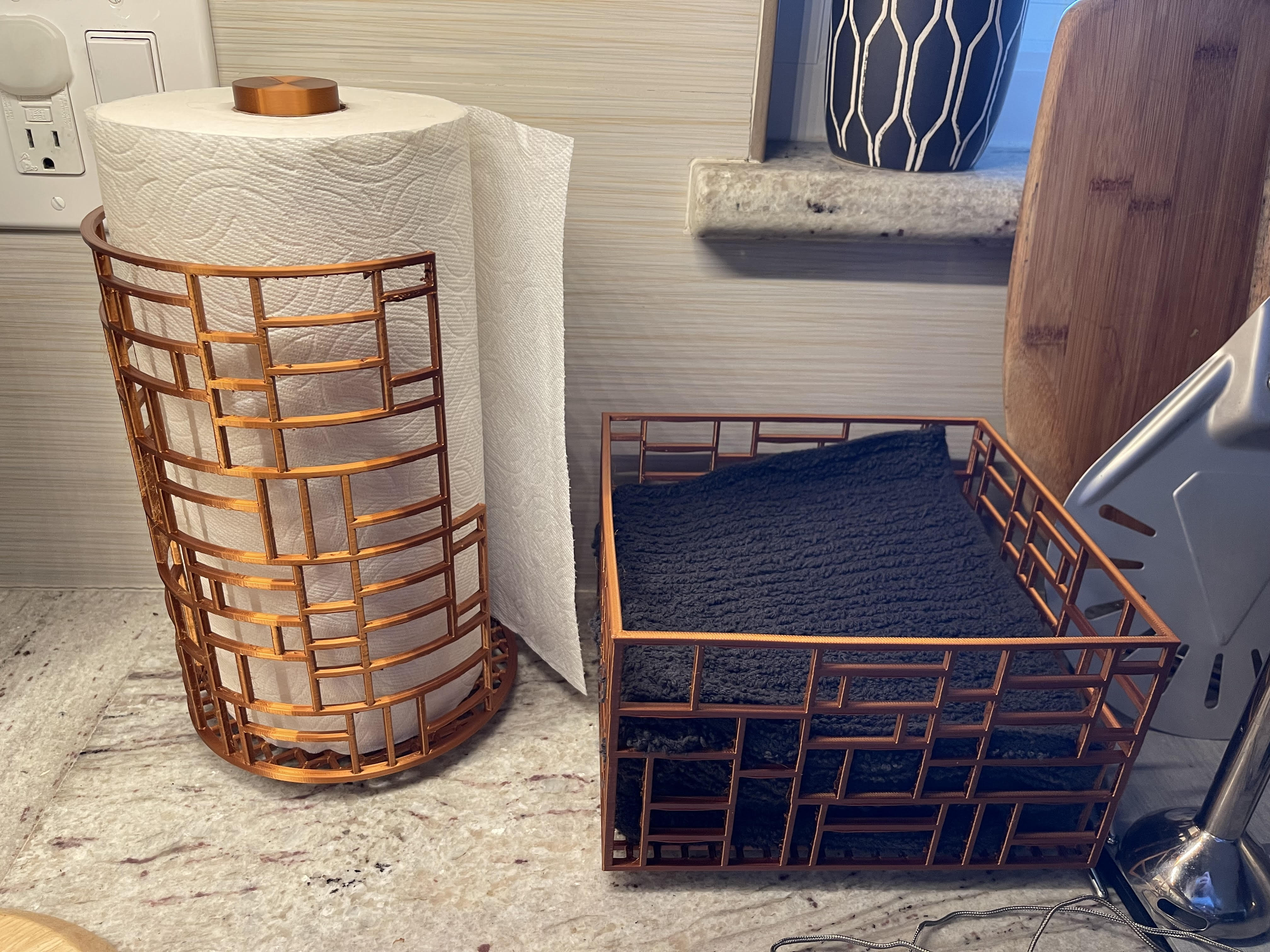 Art deco inspireret køkkenrulleholder