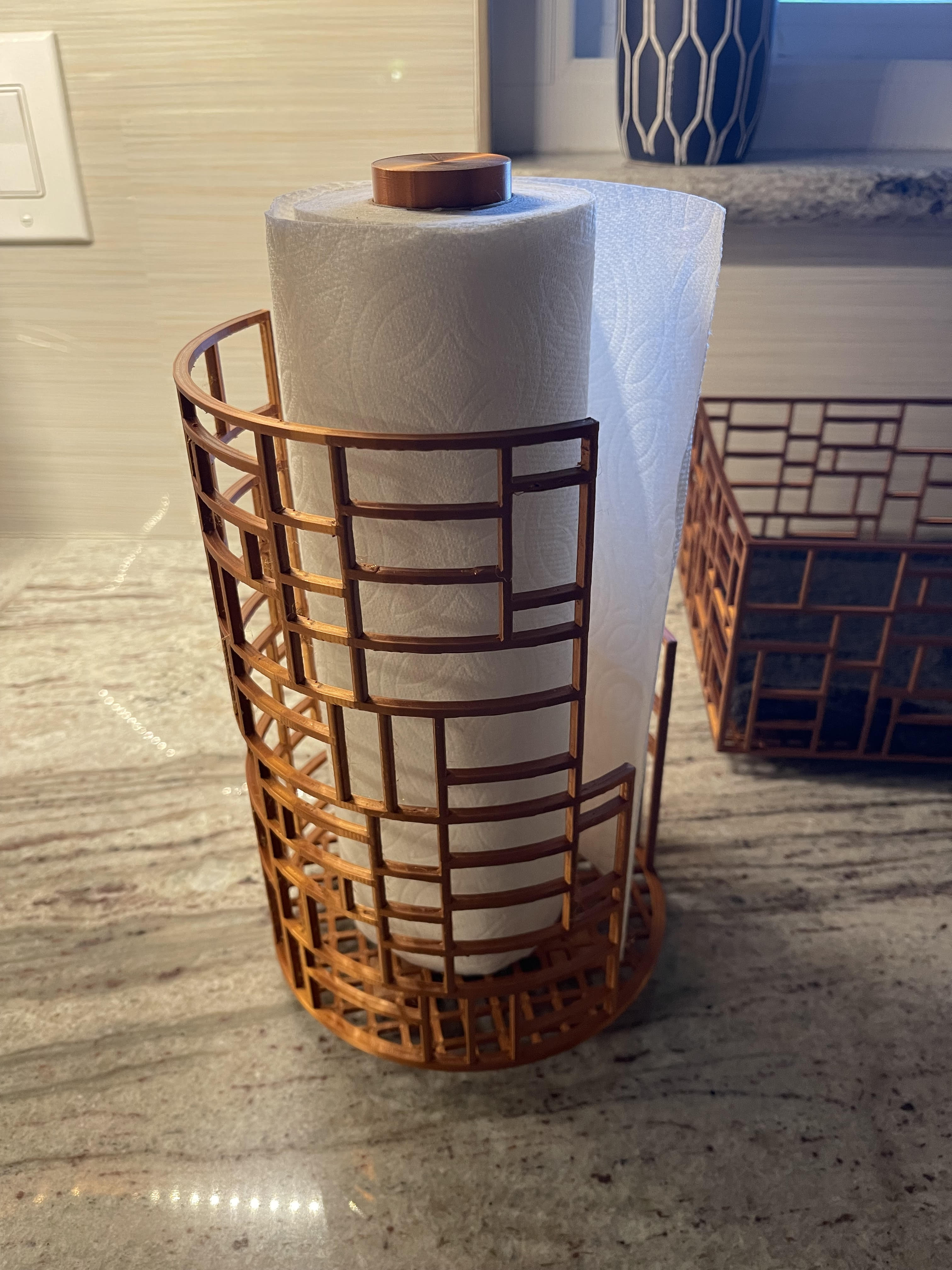 Art deco inspireret køkkenrulleholder