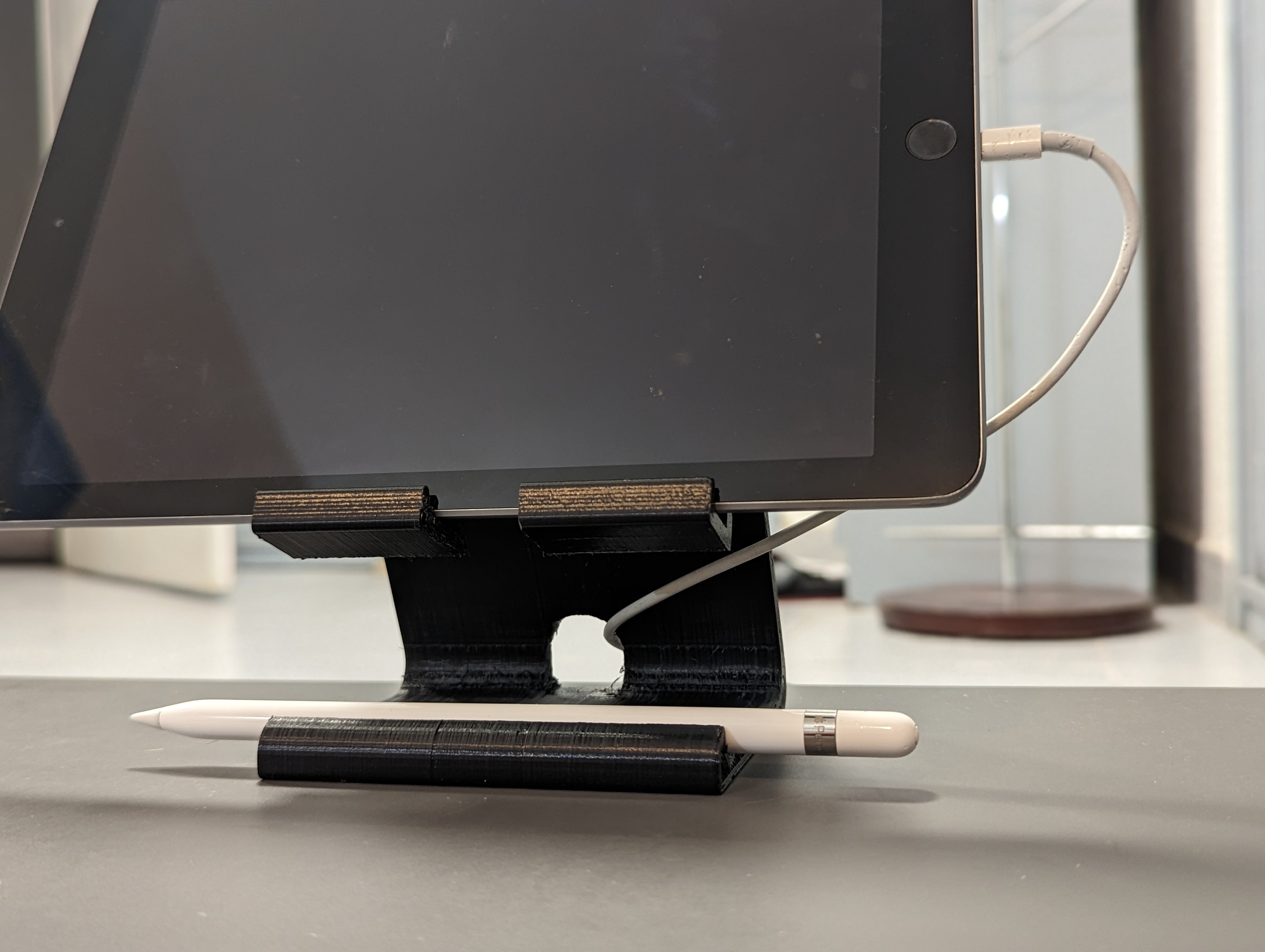 iPad &amp; Apple Pencil Stand för surfplattor och penna