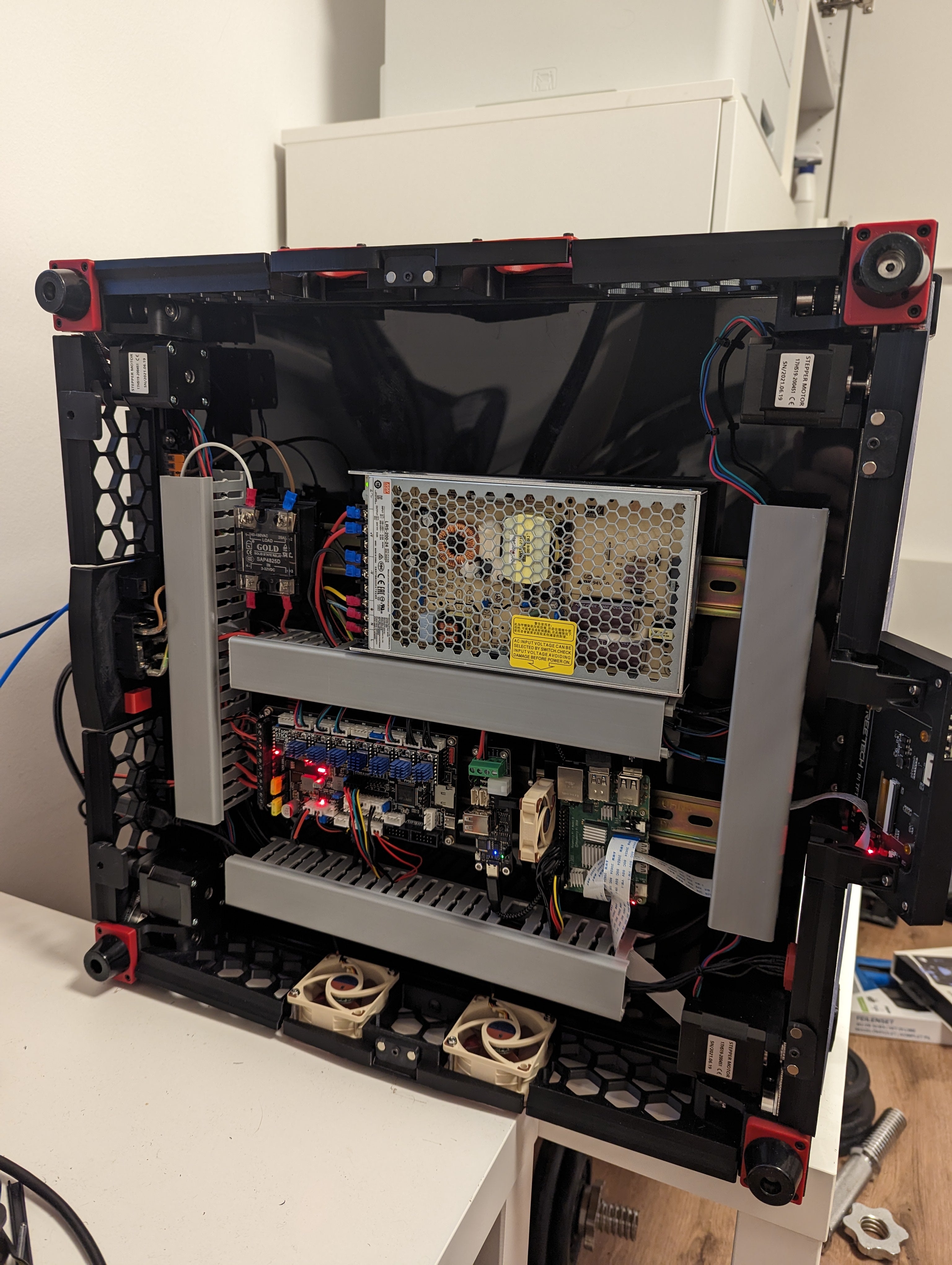 DIN Rail 4010 Fläkthållare