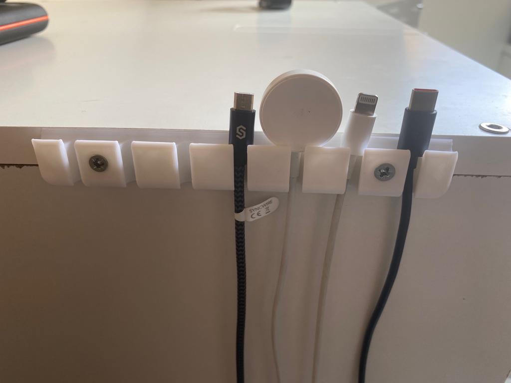 USB-kabelhållare och organisatör