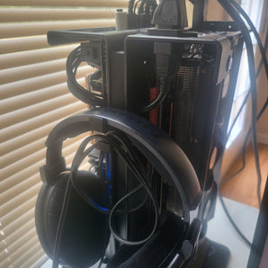 XTIA Xproto-L Hörlurs- och Kabelhållare