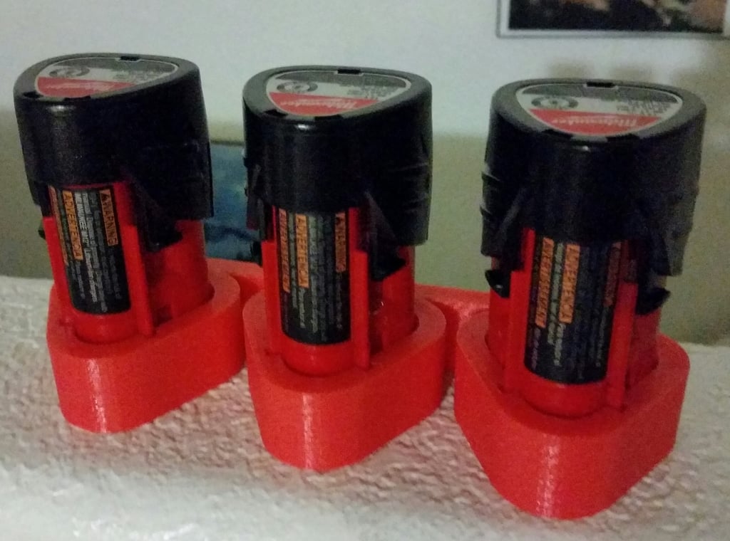 Milwaukee M12 trippel batterihållare