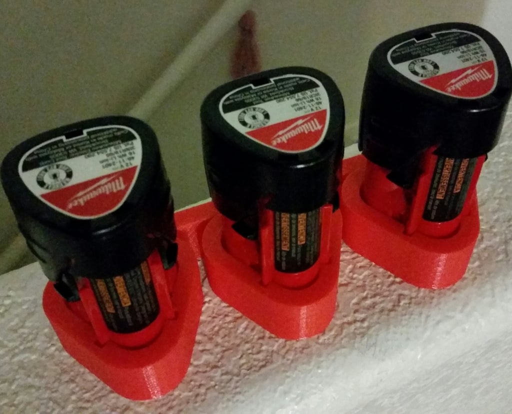 Milwaukee M12 trippel batterihållare