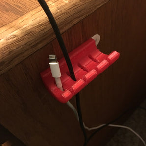 Bordskant Kabelhållare