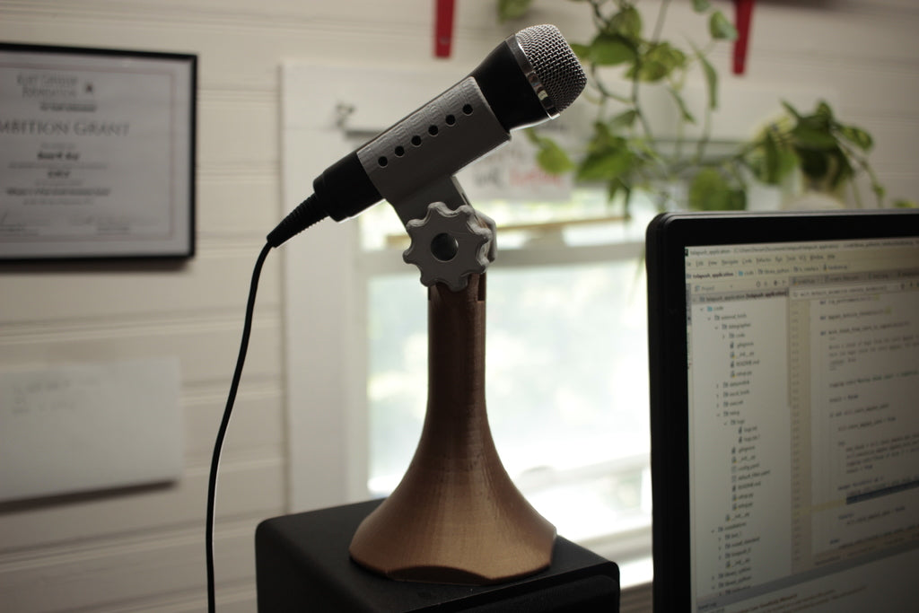 100 % utskrivbar skrivbordsmikrofonhållare