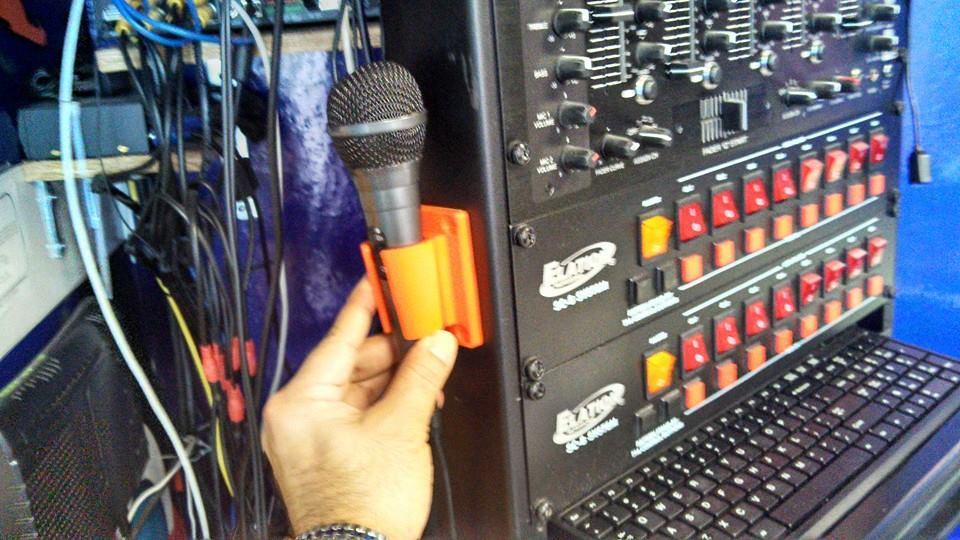 Mikrofonhållare för rackmontering