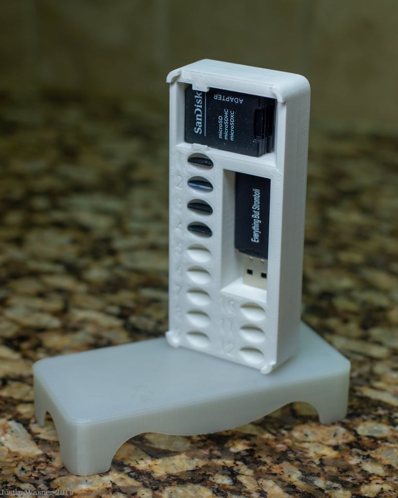SD- och Micro SD-korthållare med litet förvaringsfack