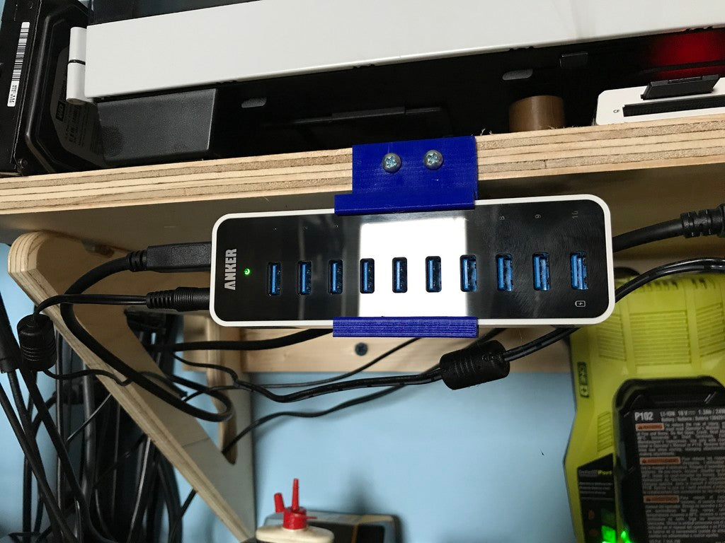 Anker USB Hub 3.0 Hållare