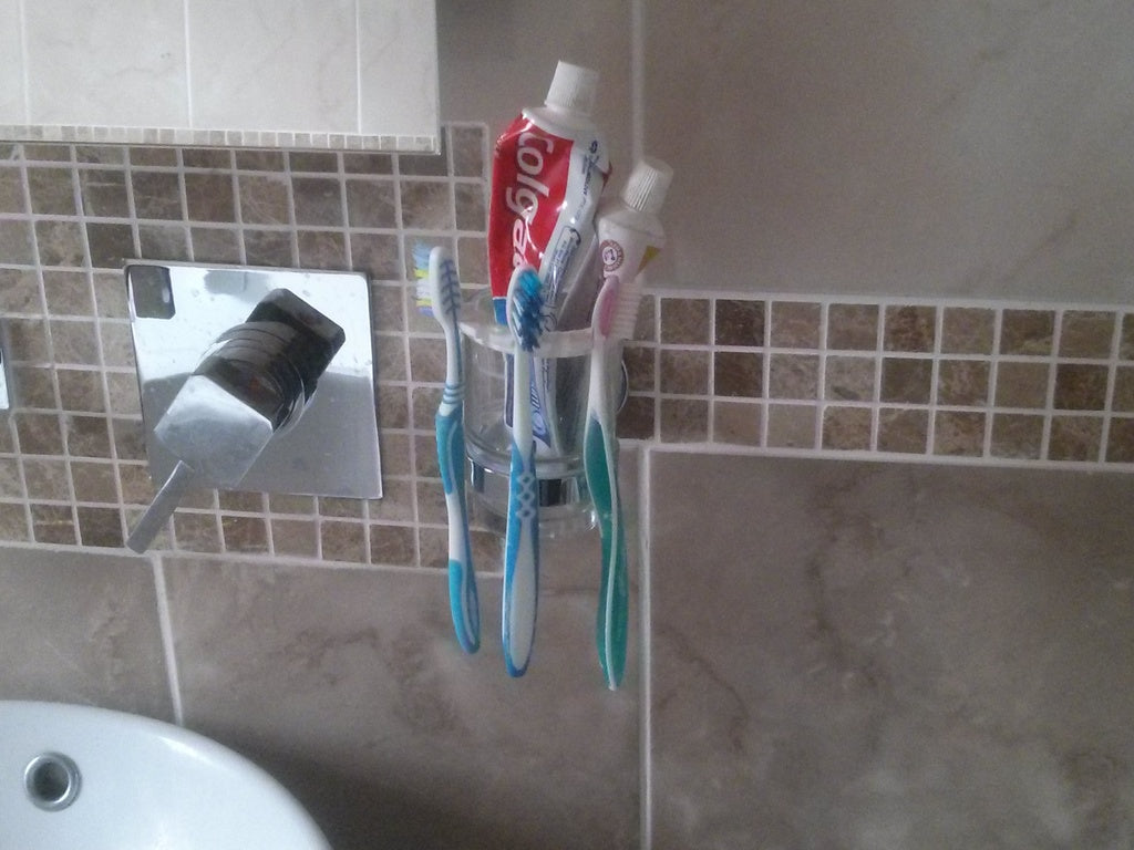 Tvålkopp och tandborsthållare för badrum