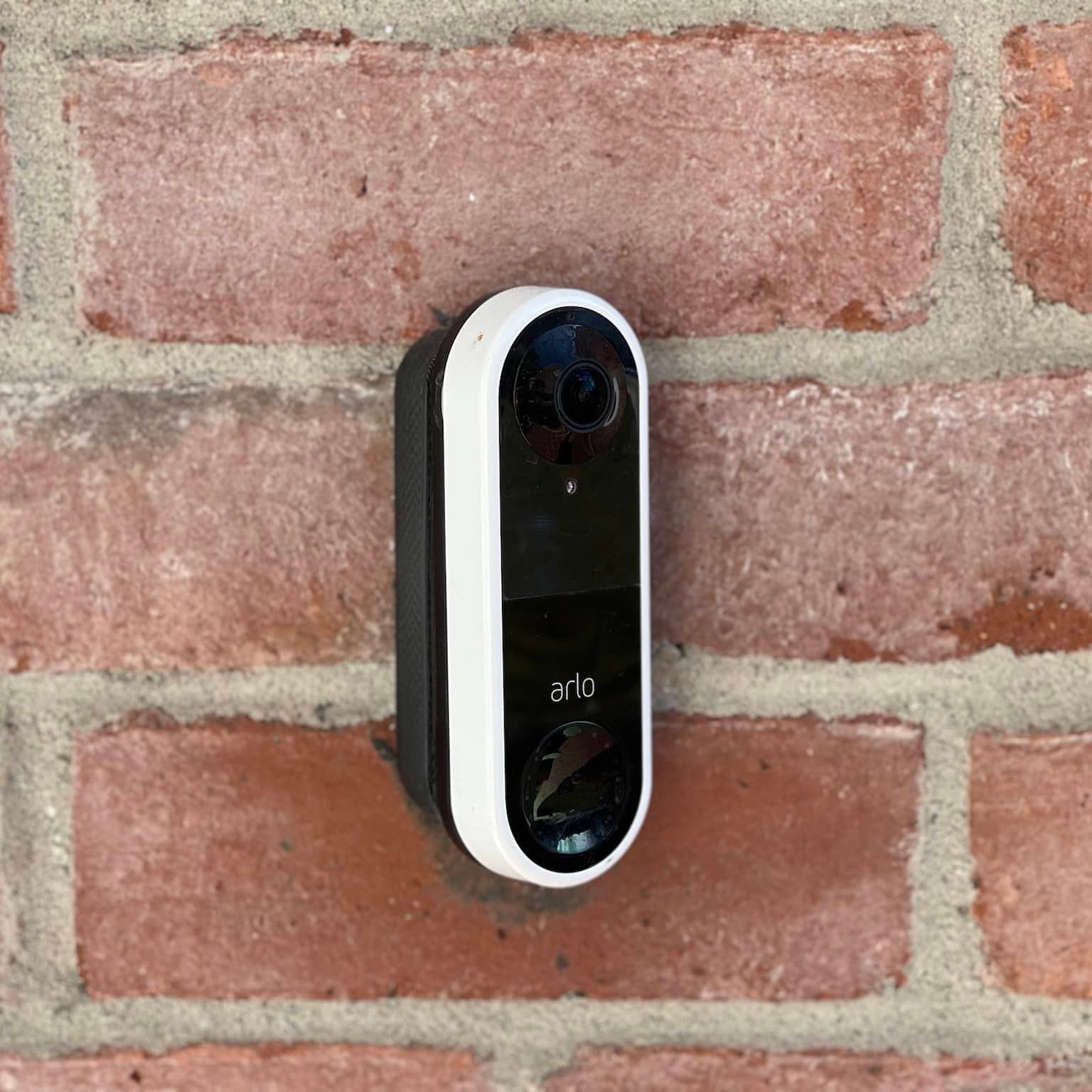 Arlo Doorbell 45 graders vinkelmontering