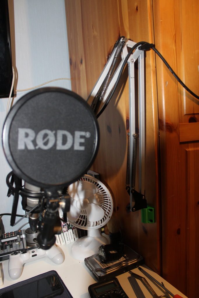 Väggfäste för RODE NT-1A mikrofon