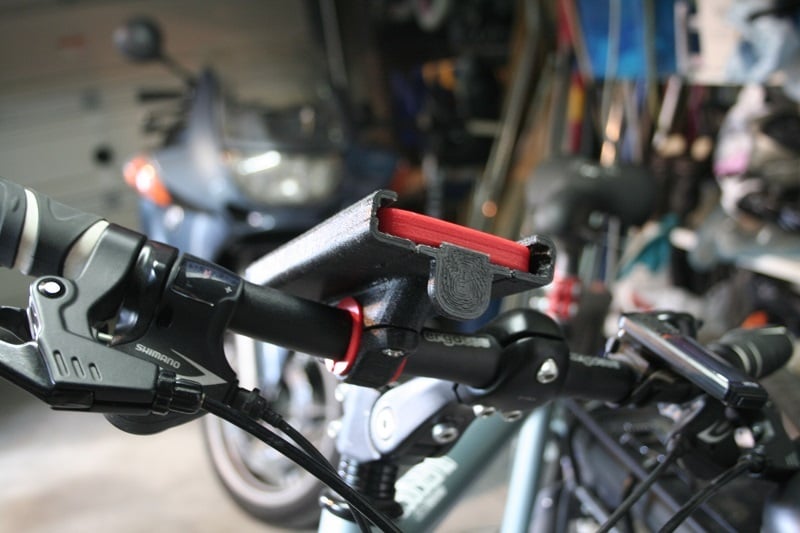 Cykelfäste för iPhone 6 med Bumper Case