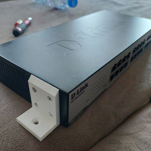 Vägg-/takfäste för D-Link DES-1024D