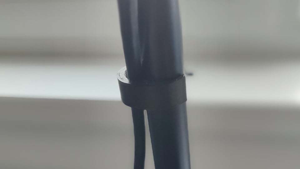 Mikrofonstativ Kabelhållare 15mm