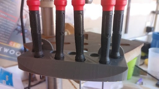 Väggmonterad skruvmejselhållare för Craftsman