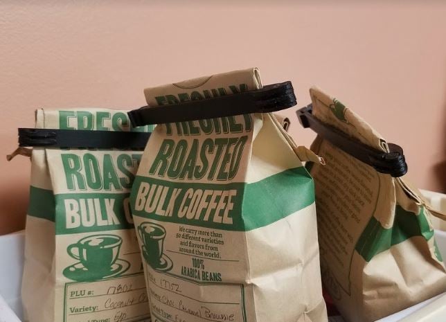 Gångjärnsklammer för kaffepåse