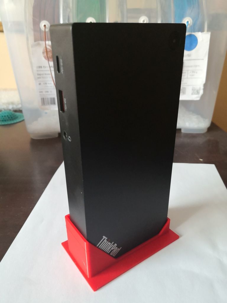 Vertikalt stativ för Lenovo ThinkPad USB-C dockningsstation Gen 2