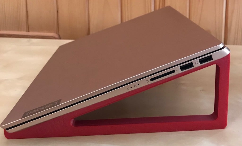 Laptophållare för 14" bärbara datorer