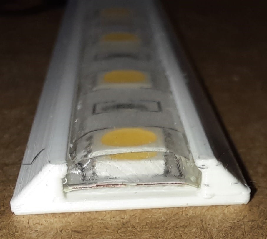 LED Strip Hållare 10mm för IKEA LACK Kapsling