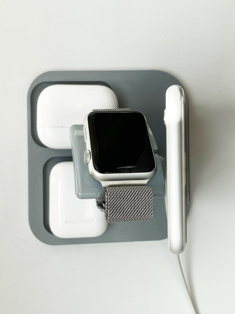 Multi-Device Station för iPhone, Apple Watch och AirPods