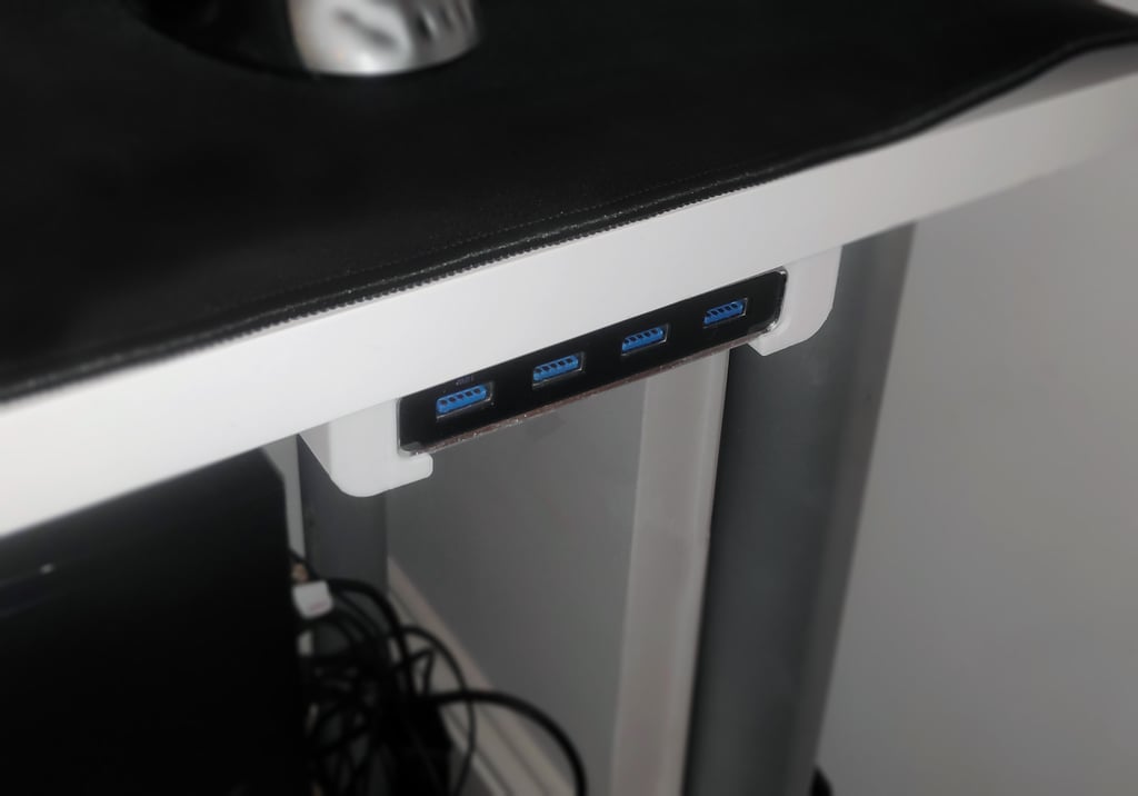 Moshi iLynx USB Hub under skrivbordsfäste
