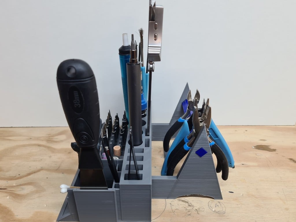 3D-verktygshållare för lödning och Dremel