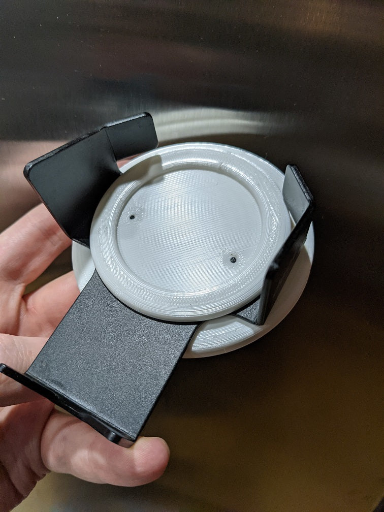 Adapter för montering av Decent Espresso portafilterhållare på en Niche Zero-kvarn